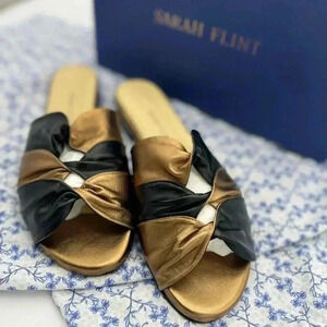 BNWB Arabesque Slide Black and Bronze Sz.39